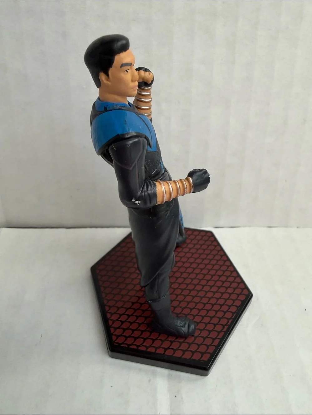 Disney Marvel Shang Chi & The Legends of The Ten Rings Xu Wenwu Action Figure